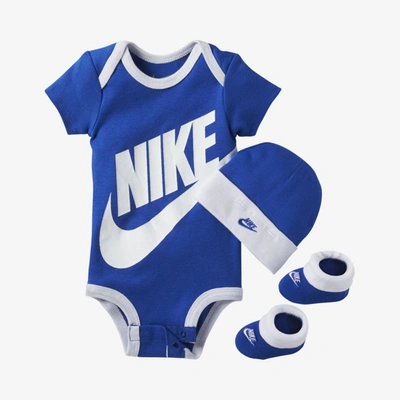 Nike Baby (0-6m) Bodysuit, Hat And Booties Box Set In Blue