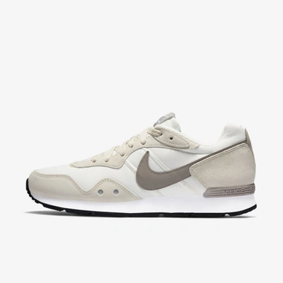 Nike Venture Runner Men's Shoe In Fossil/sail/white/enigma Stone