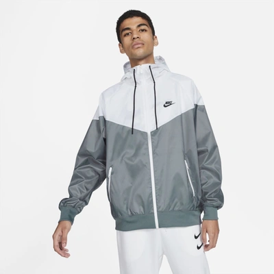 NIKE MEN'S  SPORTSWEAR WINDRUNNER HOODED JACKET,13096248