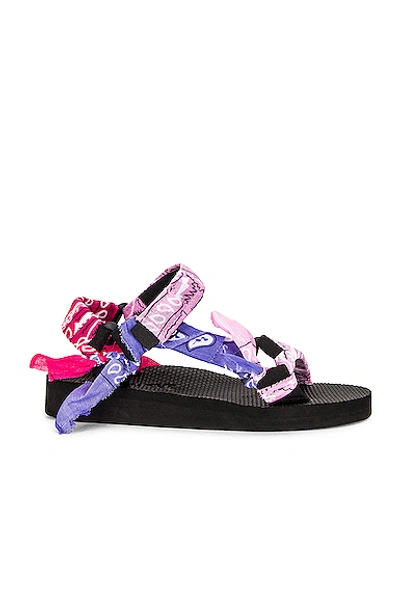 Arizona Love Trekky Bandana-print Flat Sandals In Multicolor