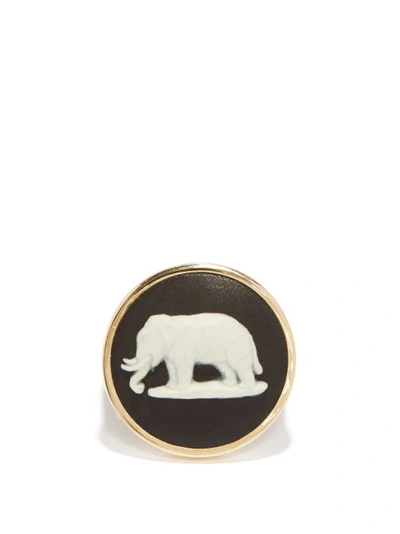 Ferian Elephant Wedgwood Cameo & 9kt Gold Signet Ring In Black White
