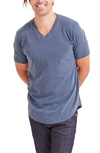 GOODLIFE GOODLIFE SCALLOP V-NECK T-SHIRT,GL99VSSLP2F