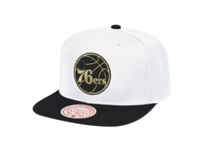 Mitchell & Ness Philadelphia 76ers White Gold Pop Snapback Cap In White/black