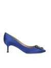 Manolo Blahnik Hangisi 90 Satin Pumps With Fmc Crystal Buckle In Bblu
