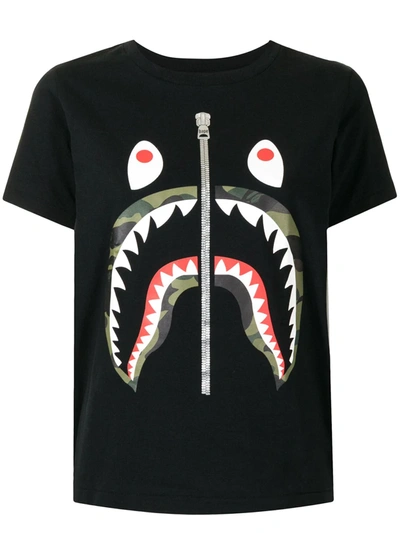 A Bathing Ape Text Stripe Shark T恤 In Schwarz