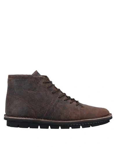 Lerews Ankle Boots In Brown