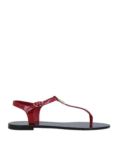 Dolce & Gabbana Toe Strap Sandals In Red