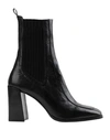 Jonak Ankle Boots In Black