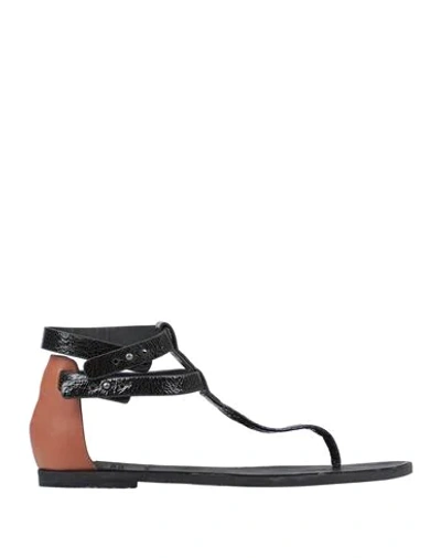 Brunello Cucinelli Toe Strap Sandals In Black