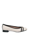 Geox Ballet Flats In Ivory