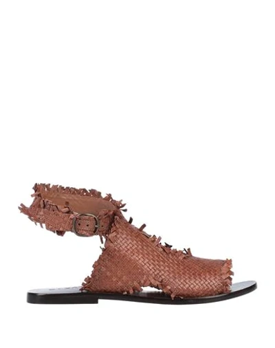 Strategia Sandals In Brown