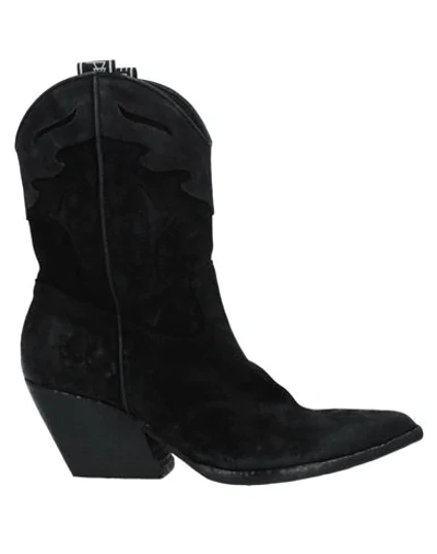 Elena Iachi Ankle Boots In Black