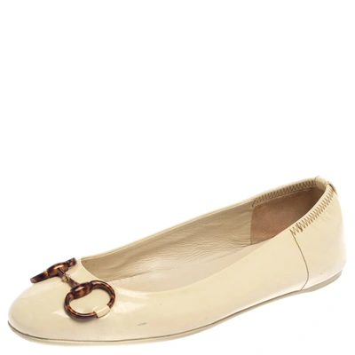 Pre-owned Gucci Cream Patent Leather Horsebit Ballet Flats Size 38