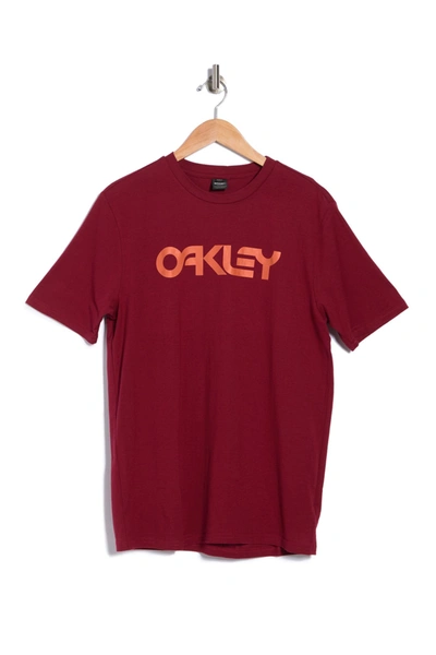 Oakley Mark Ii Short Sleeve T-shirt In Raspberry