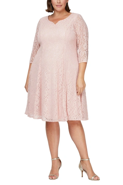 Slny Lace V-neck Dress In Faded Rose