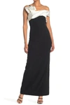 MARINA OFF-THE-SHOULDER BOW DETAIL SLIM GOWN,192096577884