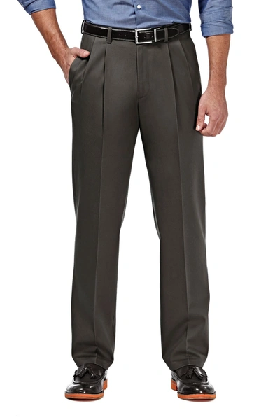 Haggar Premium No Iron Khaki Classic Fit Pant In Dk Grey