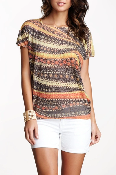 Go Couture Crew Neck Printed T-shirt In Camel