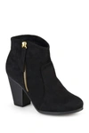Journee Collection Link Round Toe Bootie In Black