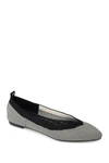 Journee Collection Karise Flat In Stripe