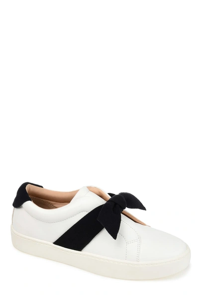 Journee Collection Ash Sneaker In White