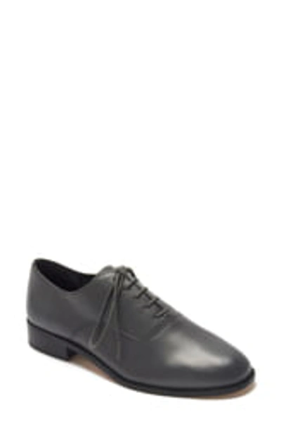 Etienne Aigner Emery Lace-up Oxford In Granite Leather