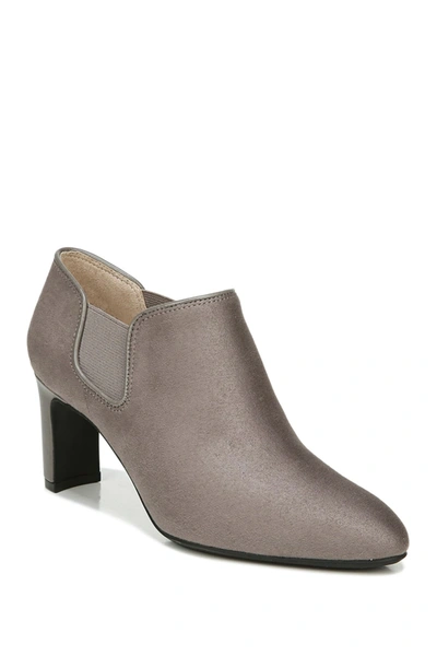 Lifestride Gilmore Ankle Bootie In Grey