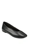 Aerosoles Front Runner Flat In Black Leat