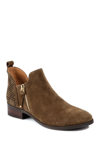Lucca Lane Syanna Ankle Bootie In Moss