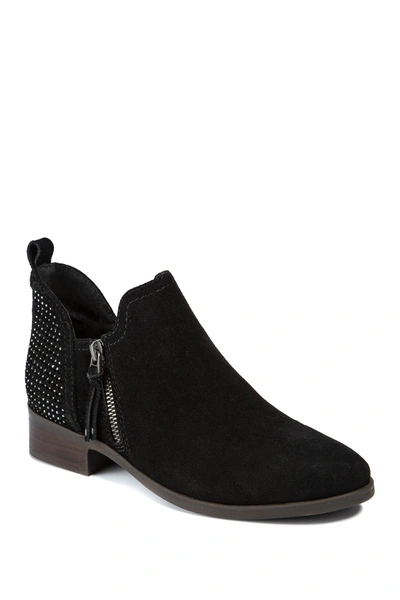 Lucca Lane Syanna Ankle Bootie In Black