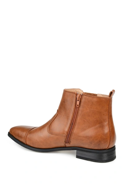 Vance Co. Alex Chelsea Boot In Tan