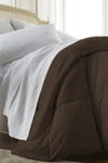 Ienjoy Home All Season Premium Down Alternative King Comforter In Chocolate