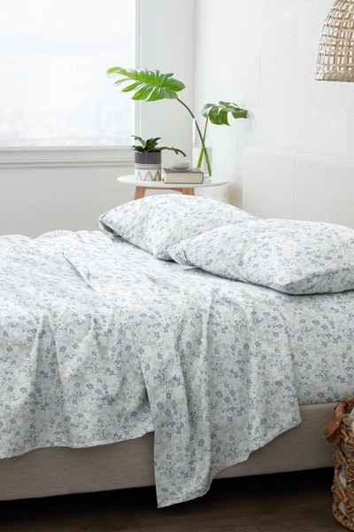 Ienjoy Home Home Spun Home Collection Premium Ultra Soft Violets Pattern 4-piece Bed Sheets Set In Light Blue