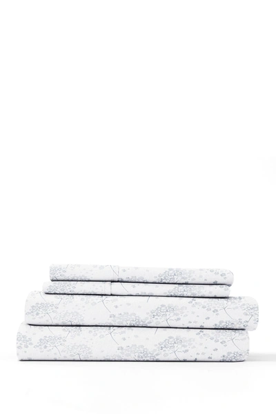 Ienjoy Home Home Collection Premium Flower Bunch 4-piece Flannel Bed Sheet Set In Light Blue