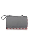 Oniva Blanket Tote Xl In Red