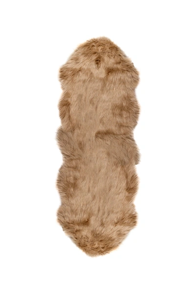 Luxe Gordon Faux Fur Throw