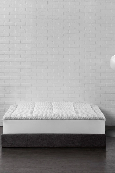 Ella Jayne Arctic Chill Super Cooling Fiber Bed In White