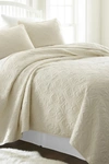 Ienjoy Home Home Spun Premium Ultra Soft Damask Pattern Quilted King Coverlet Set In Ivory