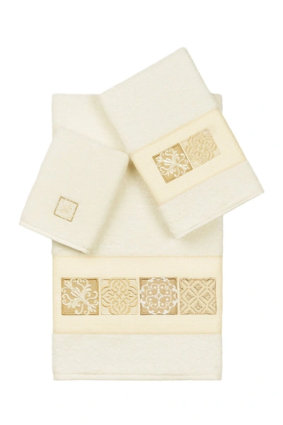 Linum Home Vivian 3-piece Embellished Towel Set In Cream