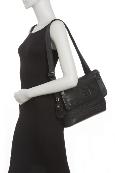 Tumi Glenview Leather Crossbody Messenger Bag In Black