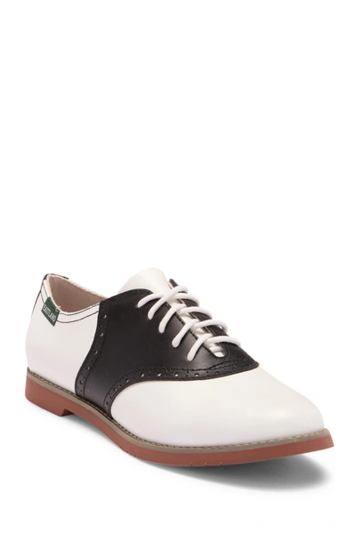 Eastland Sadie Wide Oxford In Blk And Wht