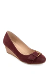 Journee Collection Graysn Wedge Pump In Wine