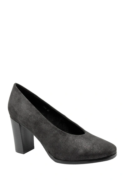 Antelope Washed Leather Pump In Black