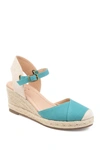 Journee Collection Journee Ashlyn Wedge Pump In Teal