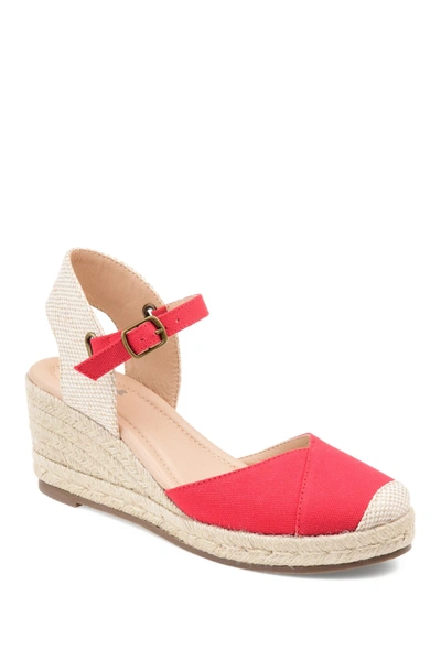 Journee Collection Ashlyn Wedge Pump In Red