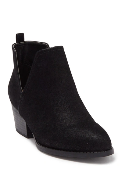 Chinese Laundry Cortes Nubuck Bootie In Black