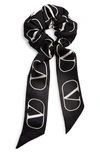 VALENTINO LOGO SILK SCRUNCHIE SCARF,VW2HI010BTD