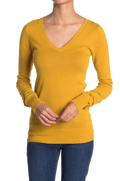 Abound Solid V-neck Pullover Sweater In Olive Honey