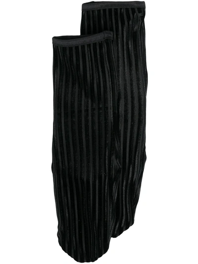 Simone Wild Velvet Ankle Socks In Black