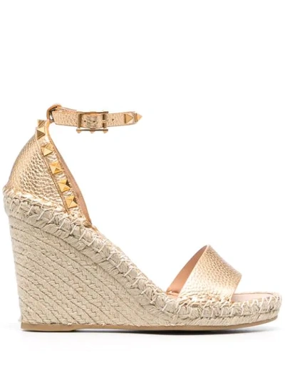 Valentino Garavani Rockstud Double 105 Leather Espadrille Wedges In Brown